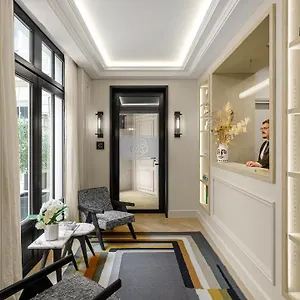 Black Door 5* Paris